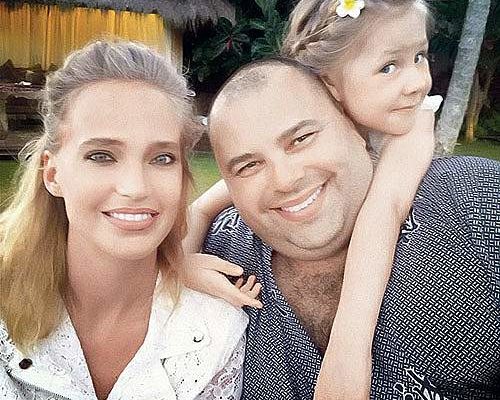Жена Максима Фадеева
